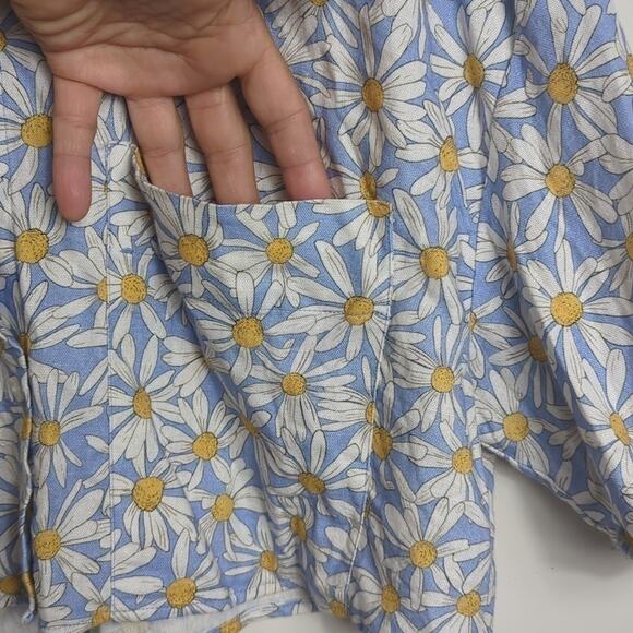 Zara Daisy Flower Novelty Cropped Button Down Top Medium - Picture 5 of 8